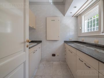 Casa en venta de 5 dormitorios en  La Horqueta