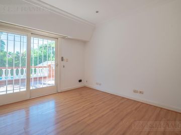 Casa en venta de 5 dormitorios en  La Horqueta