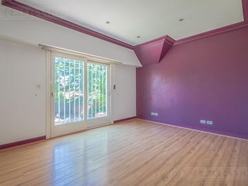 Casa en venta de 5 dormitorios en  La Horqueta