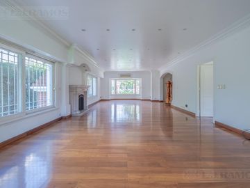Casa en venta de 5 dormitorios en  La Horqueta