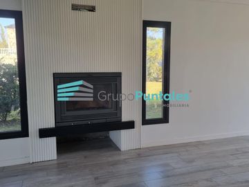 Casa en Saint Thomas Este-Oeste a estrenar en Canning, con 5 dormitorios