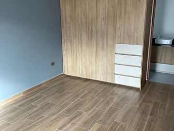 Casa en Venta en Pedregal de Schoenstatt, 3 Recámaras, 2.5 Baños, Estudio, 2 Aut
