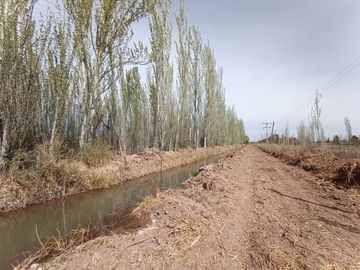 5 héctareas (chacra)  con riego y entrada individual en 25 de mayo La Pampa