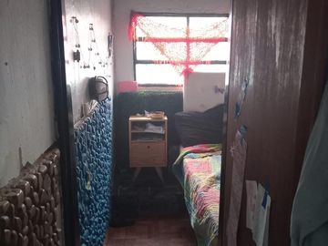 Agrelo 334, Sarandí ¡Casa de 4 ambientes a reciclar en Venta!