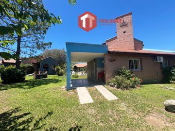 Casa en  Los Estribos