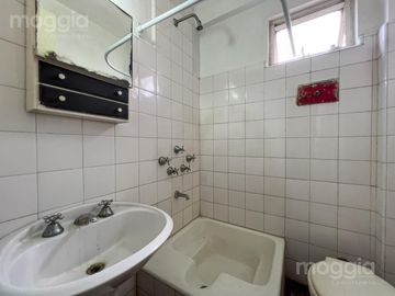 Sobre la mejor calle de Santa Rita, Casa con 4 Dormitorios, Parque, Pileta y Parrilla