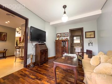 Sobre la mejor calle de Santa Rita, Casa con 4 Dormitorios, Parque, Pileta y Parrilla