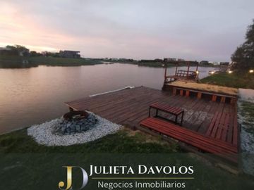 Casa a laguna 5 ambiente en venta en San Sebastian Área 1