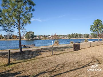 Venta Casa 5 dormitorios Puerto Roldán