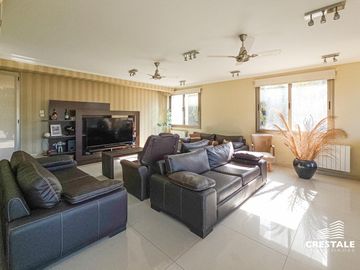 Venta Casa 5 dormitorios Puerto Roldán