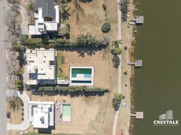 Venta Casa 5 dormitorios Puerto Roldán