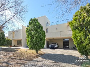 Venta Casa 5 dormitorios Puerto Roldán