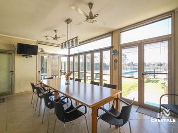 Venta Casa 5 dormitorios Puerto Roldán