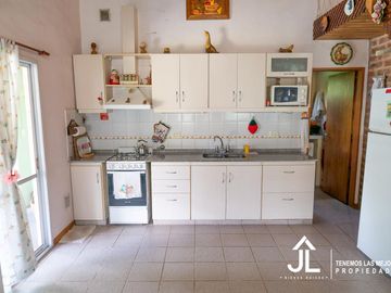 Propiedad a la venta en el pueblo de Los Cardales