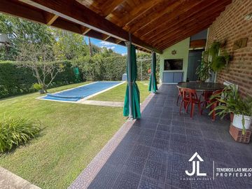 Propiedad a la venta en el pueblo de Los Cardales