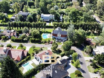 Venta casa Country Banco Provincia