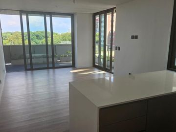 Departamento en  VENTA en La Lucila - 2 ambientes