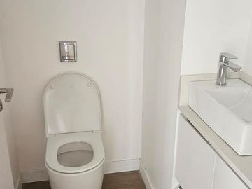 Departamento en  VENTA en La Lucila - 2 ambientes