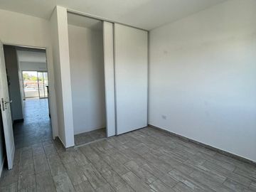 Departamento a estrenar semipiso de 2 ambientes con balcón doble