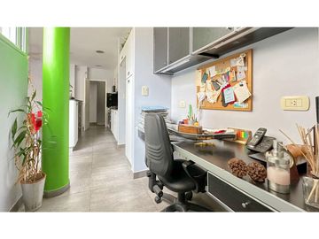 Venta | Casa de cuatro dormitorios en Rosario.