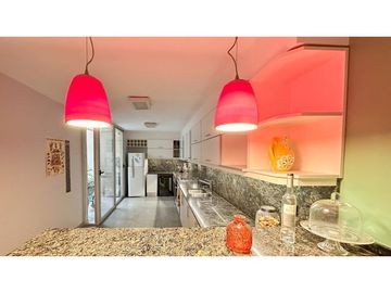 Venta | Casa de cuatro dormitorios en Rosario.