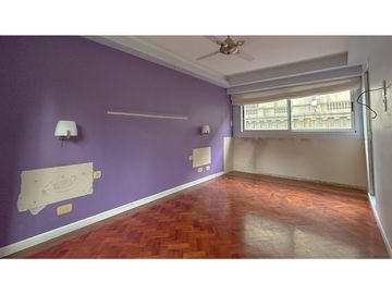 Venta | Casa de cuatro dormitorios en Rosario.