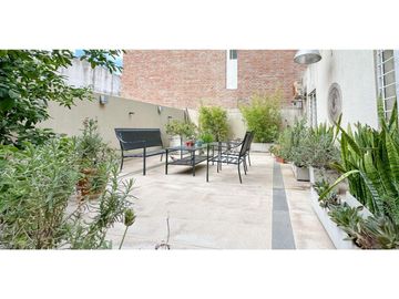 Venta | Casa de cuatro dormitorios en Rosario.