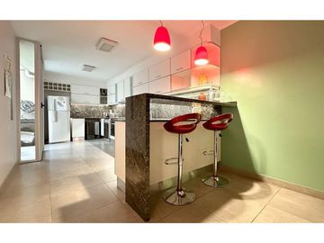 Venta | Casa de cuatro dormitorios en Rosario.