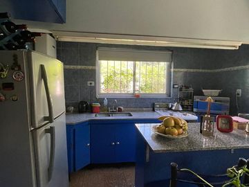 PH en  venta de 2 ambientes con patio - Wilde