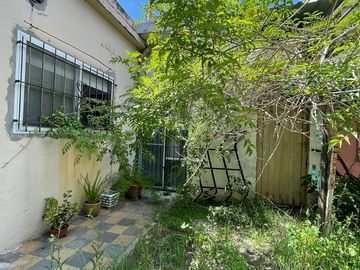 PH en  venta de 2 ambientes con patio - Wilde