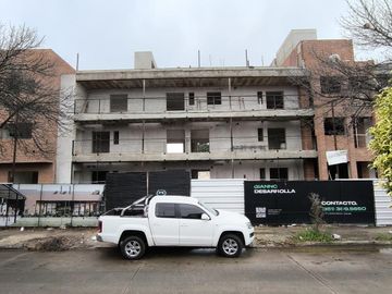 VENTA| DEPARTAMENTO 2 dorm. con BALCÓN en BARRIO JARDÍN ¡EL MEJOR EMPRENDIMIENTO DE ZONA SUR!