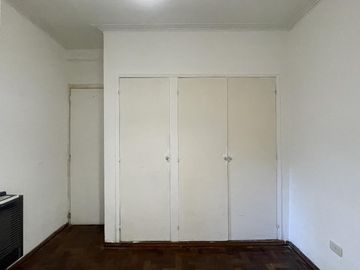Departamento de 2 dormitorios en venta en La Plata