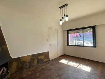 Departamento de 2 dormitorios en venta en La Plata