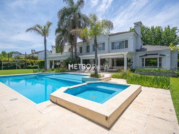 Casa en  Venta en Mayling C.C