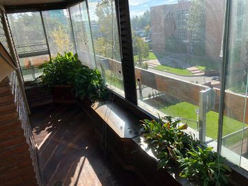 Departamento 5 ambientes en Olivos, de Libertador al rio con 2 cocheras y baulera !