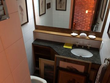 Departamento 5 ambientes en Olivos, de Libertador al rio con 2 cocheras y baulera !