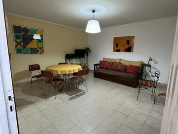Casa en venta - 1 Dormitorio 1 Baño - 260mts2 - Miramar