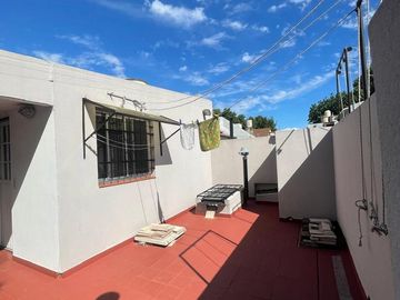 PH en venta - 2 Dormitorios 1 Baño - 80Mts2 - Florida
