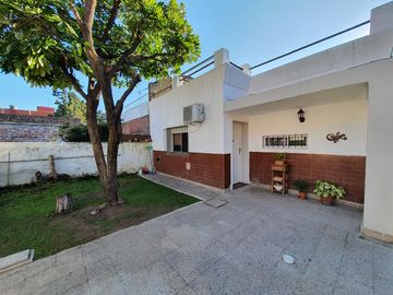 Oportunidad!!!! - PH de 3 ambientes con jardin, patio y terraza-en venta