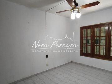 Casa de 3 dormitorios en 2 plantas. APTA A CREDITO