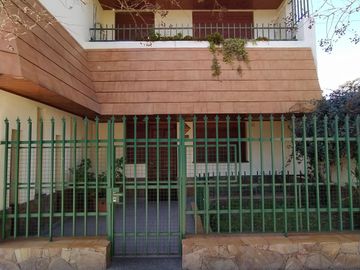 Casa de 3 dormitorios en 2 plantas. APTA A CREDITO