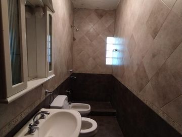 Casa de 3 dormitorios en 2 plantas. APTA A CREDITO