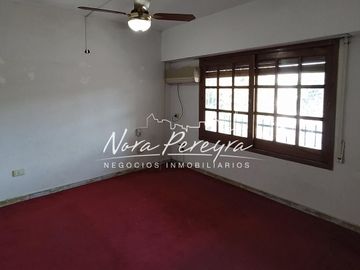 Casa de 3 dormitorios en 2 plantas. APTA A CREDITO