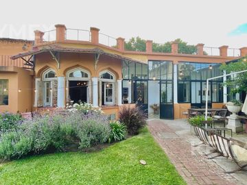 Venta PH en San Isidro 4 ambientes, pasaje seguro, cerca de plaza, café y tren