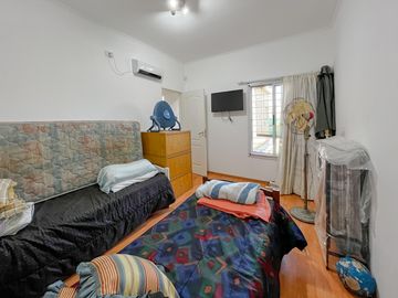 Casa de 2 dormitorios con jardín y pileta, Funes Town