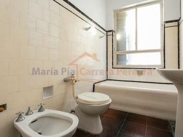 VENTA 2 AMBIENTES CON DEPENDENCIAS EN LAVALLE AL 300 SAN NICOLAS