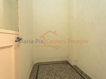 VENTA 2 AMBIENTES CON DEPENDENCIAS EN LAVALLE AL 300 SAN NICOLAS