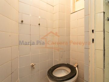 VENTA 2 AMBIENTES CON DEPENDENCIAS EN LAVALLE AL 300 SAN NICOLAS