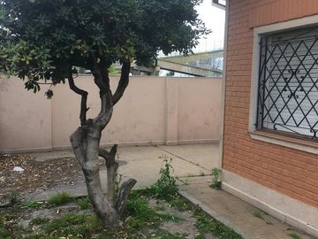 Casa uso profesional/comercial