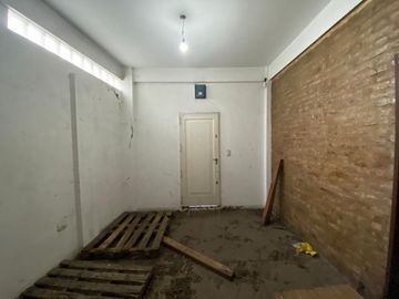 Depósito en  Burzaco